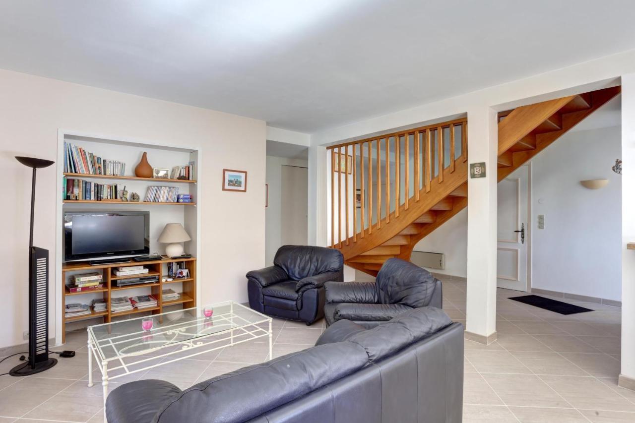 Villa 8 Pers, Climatisee, Piscine Chauffee, Un Havre De Paix Sous Les Pins Parasols روكبرون-سور-أرجينس المظهر الخارجي الصورة