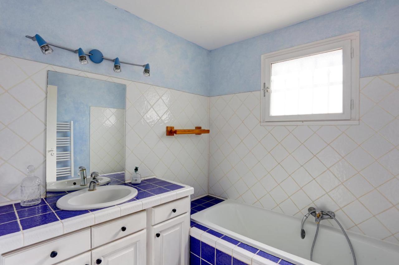 Villa 8 Pers, Climatisee, Piscine Chauffee, Un Havre De Paix Sous Les Pins Parasols روكبرون-سور-أرجينس المظهر الخارجي الصورة