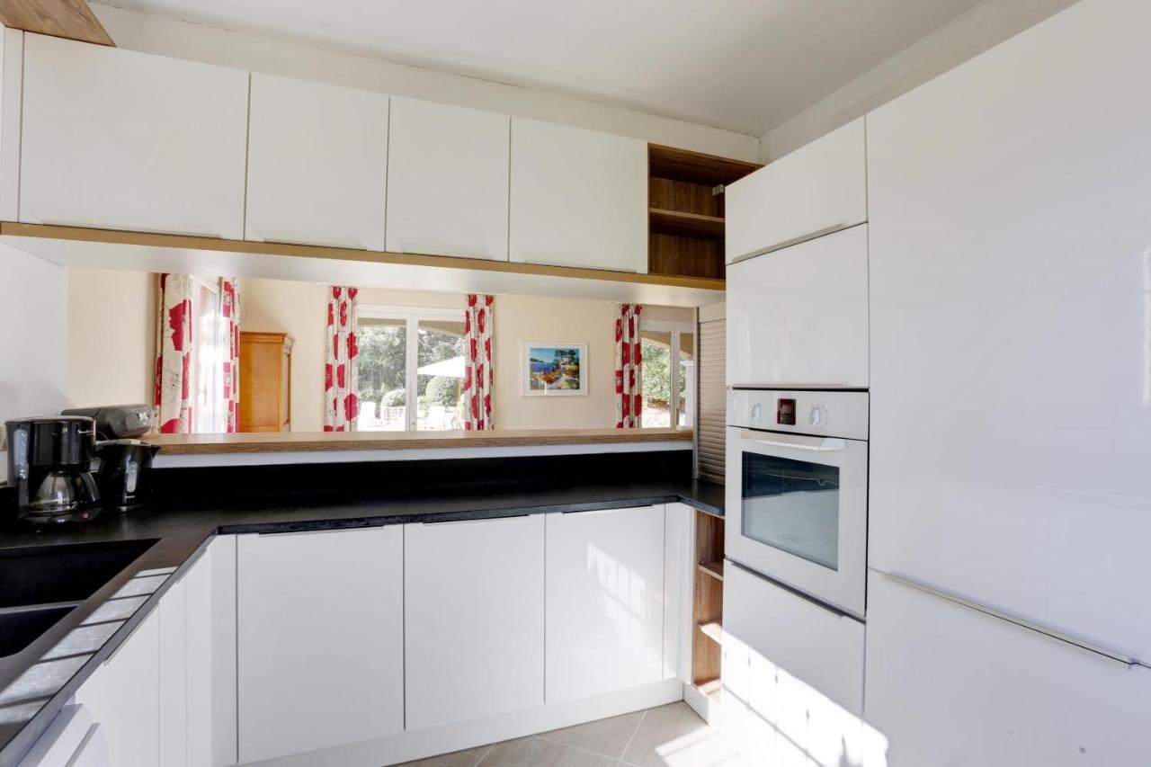 Villa 8 Pers, Climatisee, Piscine Chauffee, Un Havre De Paix Sous Les Pins Parasols روكبرون-سور-أرجينس المظهر الخارجي الصورة